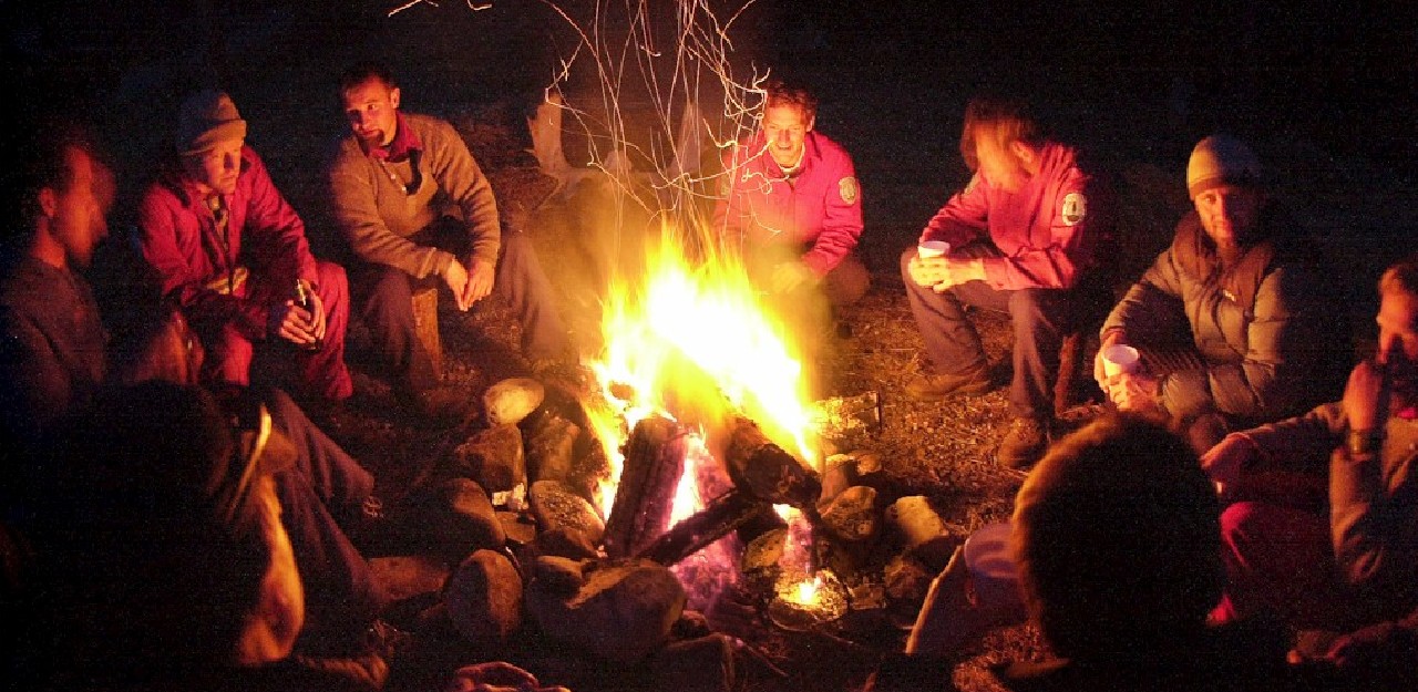 campfire-community Outdoor community gathering